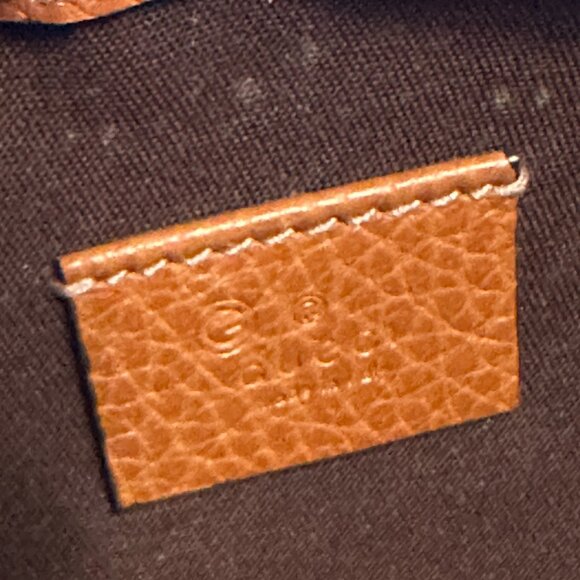 GUCCI ~ Accessory Pouch - Picture 2 of 6